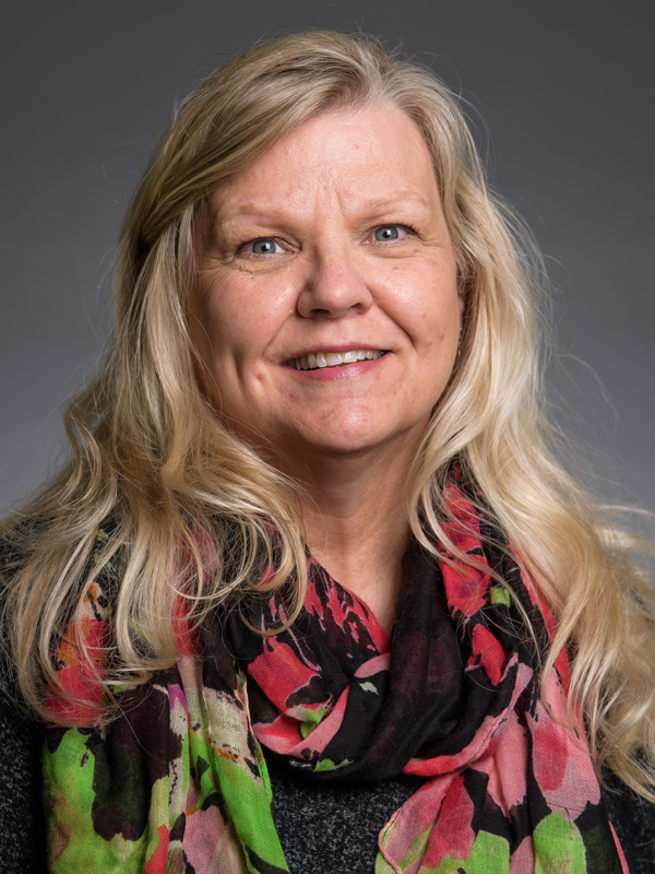 Portrait photo of Pam Kindle